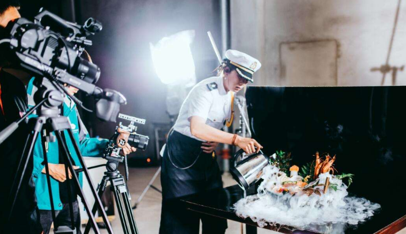 企業宣傳片創造視頻營銷的價值有哪些?(圖1) 深圳企業宣傳片拍攝,對企業視頻營銷方面起到什么作用